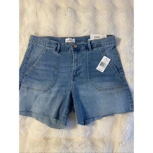 Nicole Miller Soho Light Blue Denim Patch Pocket Shorts Sz 12 NWT